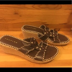 TRUFLEX SHOES SIZE 10M